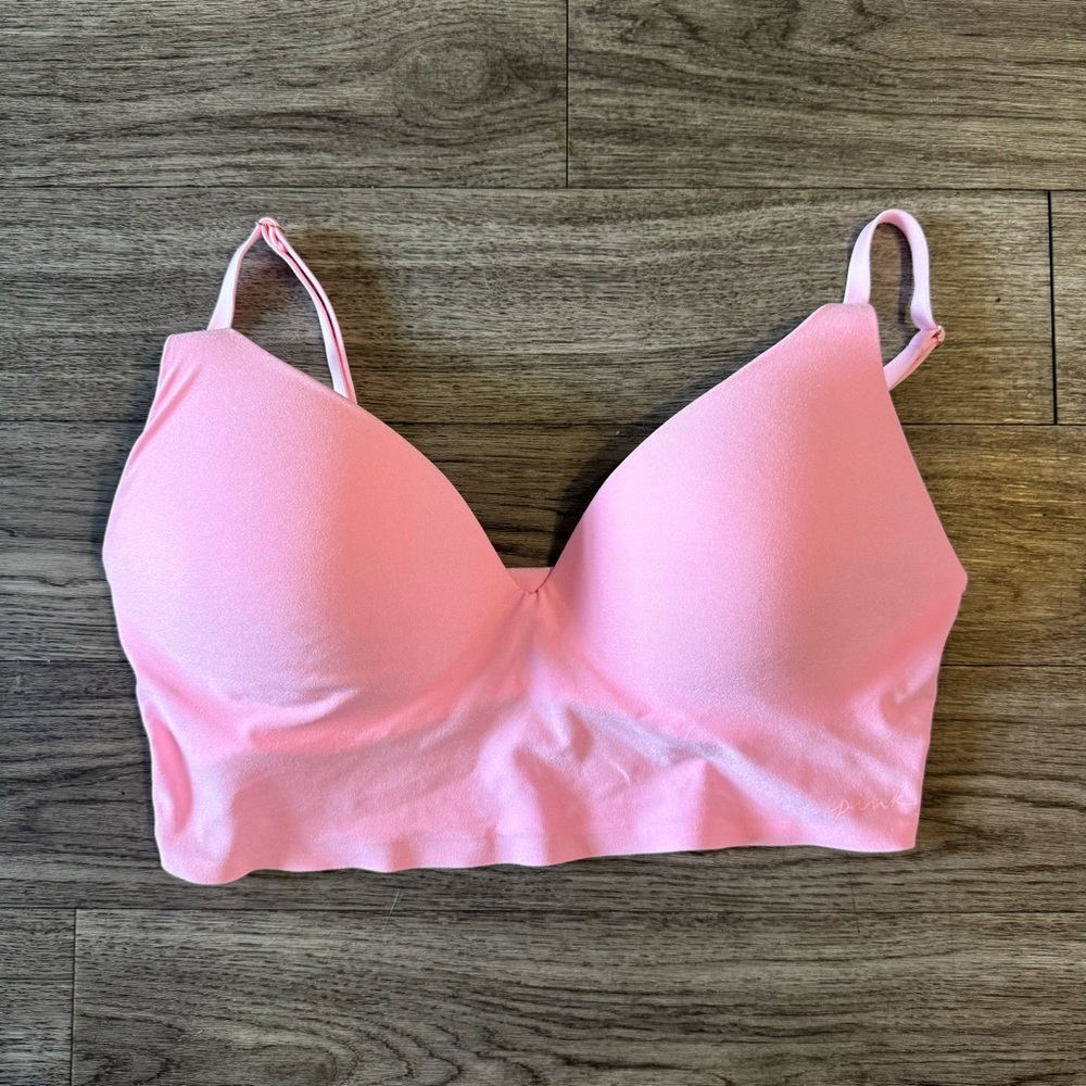 NWOT Victoria’s Secret Pink Women's Seamless Bralette - size medium